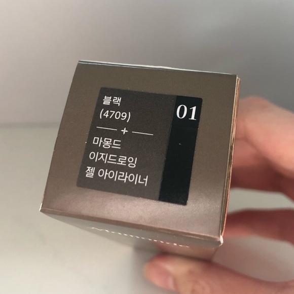 Mamonde Easy Drawing Gel Eyeliner - Picture 3 of 3